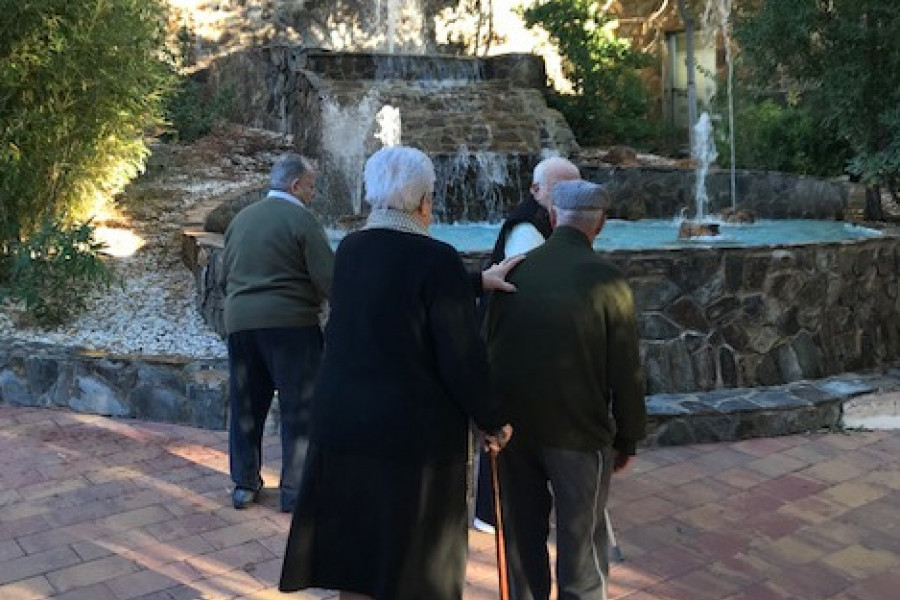 Visita al Balneario de Benito de las personas atendidas en la residencia 'Nuestra Señora de Cortes' (Albacete). Fundación Diagrama 2017.