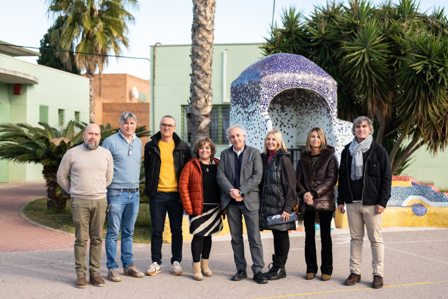 El director general de Medio Natural y Animal de la Generalitat Valenciana, Raúl Mérida, visita la residencia socioeducativa ‘Pi Gros’