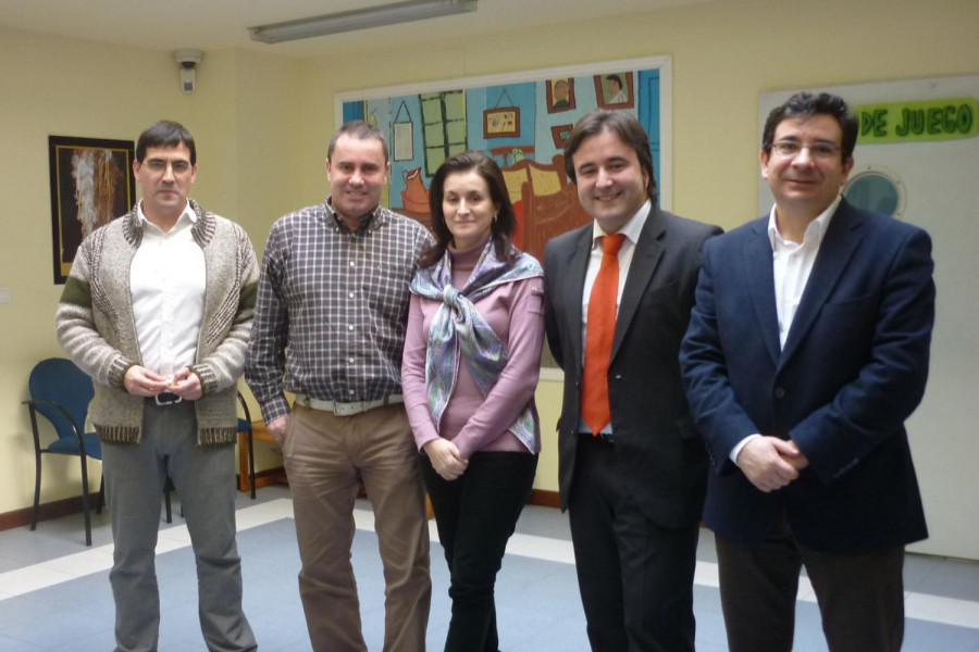 La subdirectora de Infancia, Adolescencia y Familia del Gobierno de Cantabria, y los alcaldes de Camargo y El Astillero visitan el Centro Socioeducativo Juvenil de Cantabria